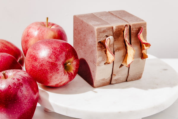 APPLE CIDER DONUT BAR SOAP